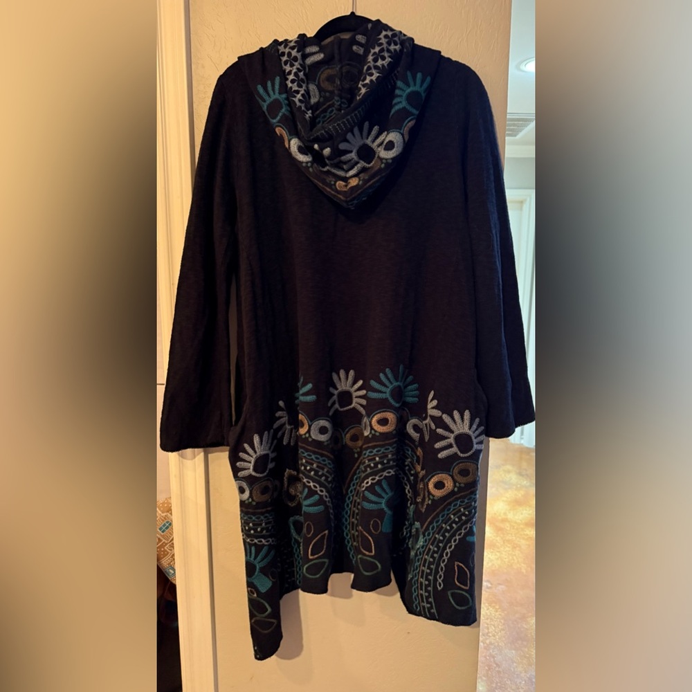 Johnny was bia size small Black Hooded  cardigan Embroidered Floral Design